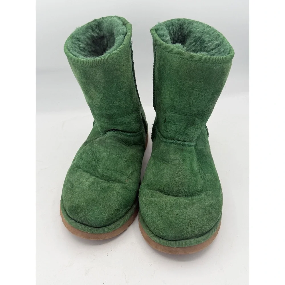 UGG Australia Classic Short 5251 Green Suede Sheepskin Boots Womens 4 Mens 3